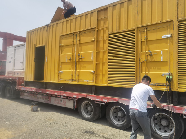 蒙自除了负载情况和发动机维护，还有哪些因素会影响 200kw 柴油发电机的油耗？