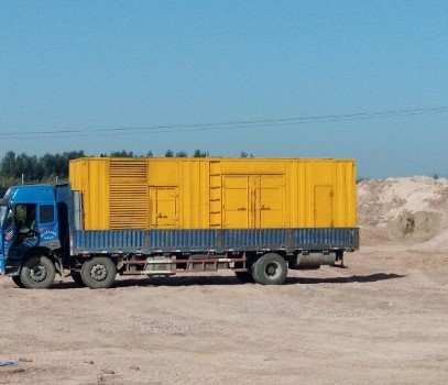 蒙自发电机出租如何判断柴油发电机冷却液是否需要更换？